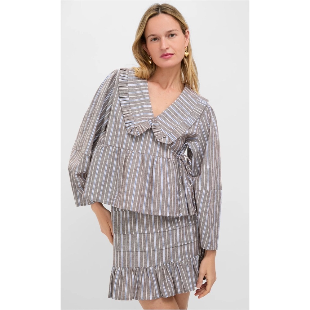 Tuckernuck Dove Stripe Linen Bethany Blouse Brown Blue‎ Wrap Top Size L NWT